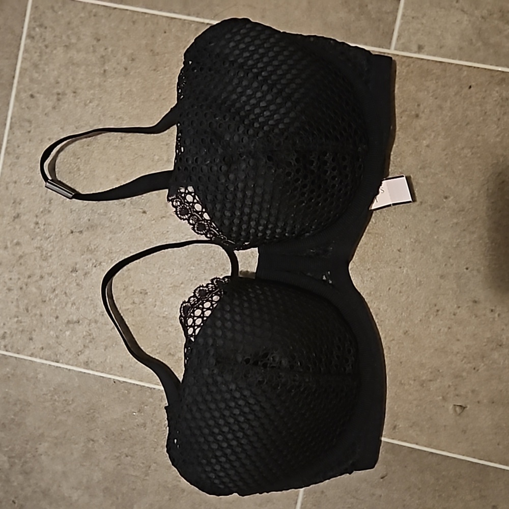 Victoria secret 32dd black